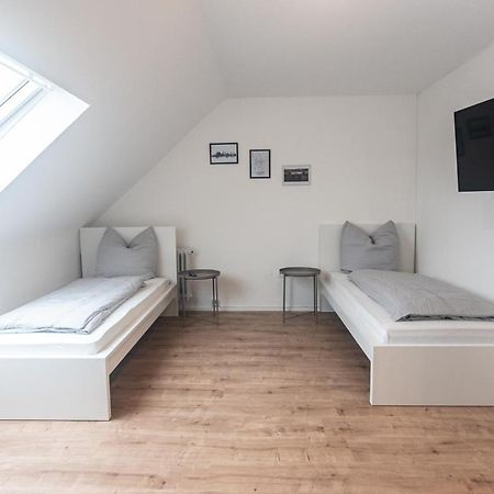 Ferienwohnung Eindrucksvolles Gruppen- Und Monteursloft Edingen-Neckarhausen Exterior foto
